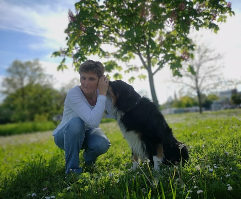 Nicole von Rheingauer DogTales