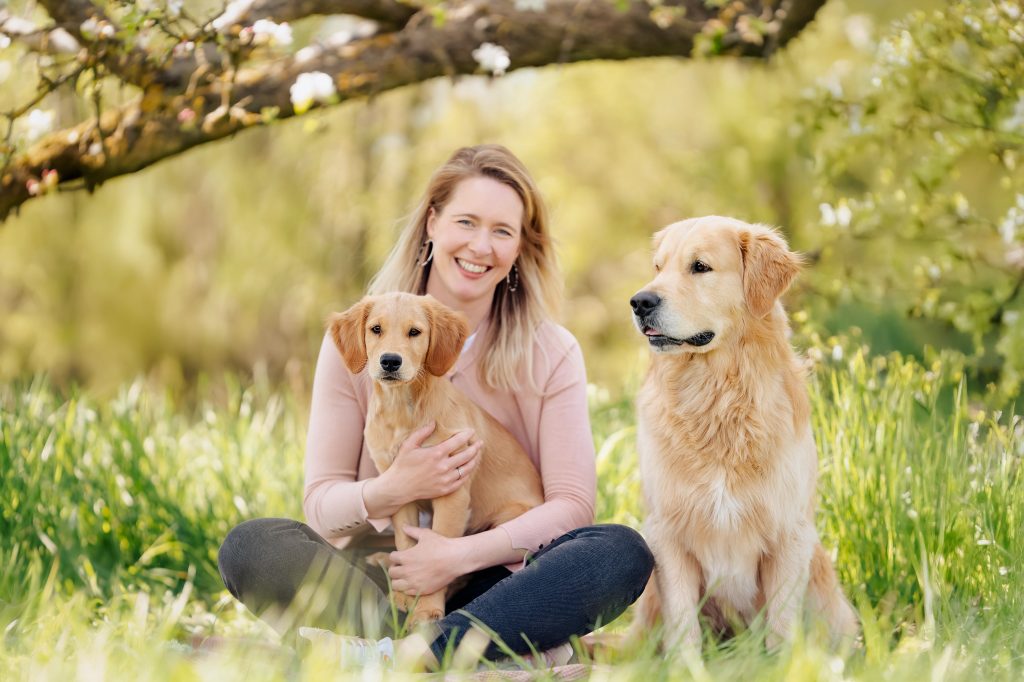 Theresa von Home & Hound