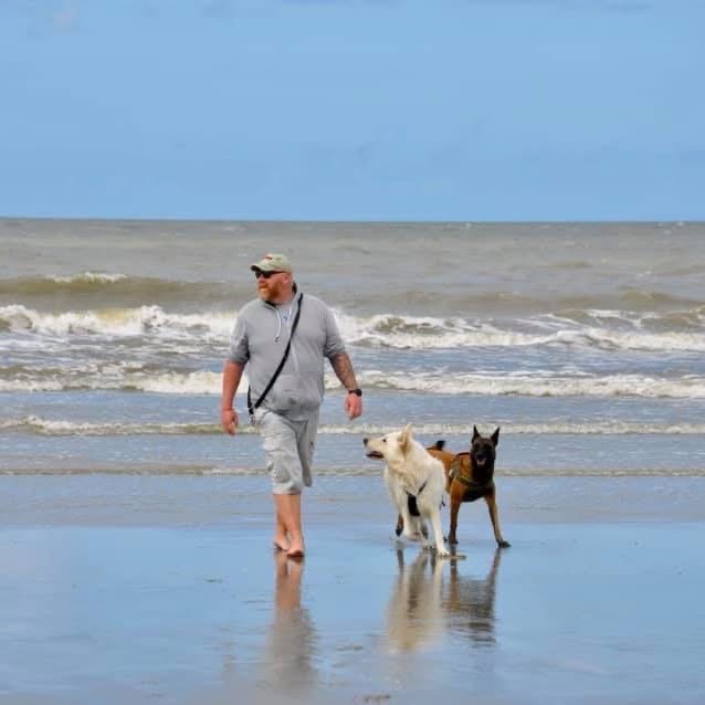 Mike von Pawsitive Dogtraining